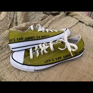 Sustainable converse size 7.